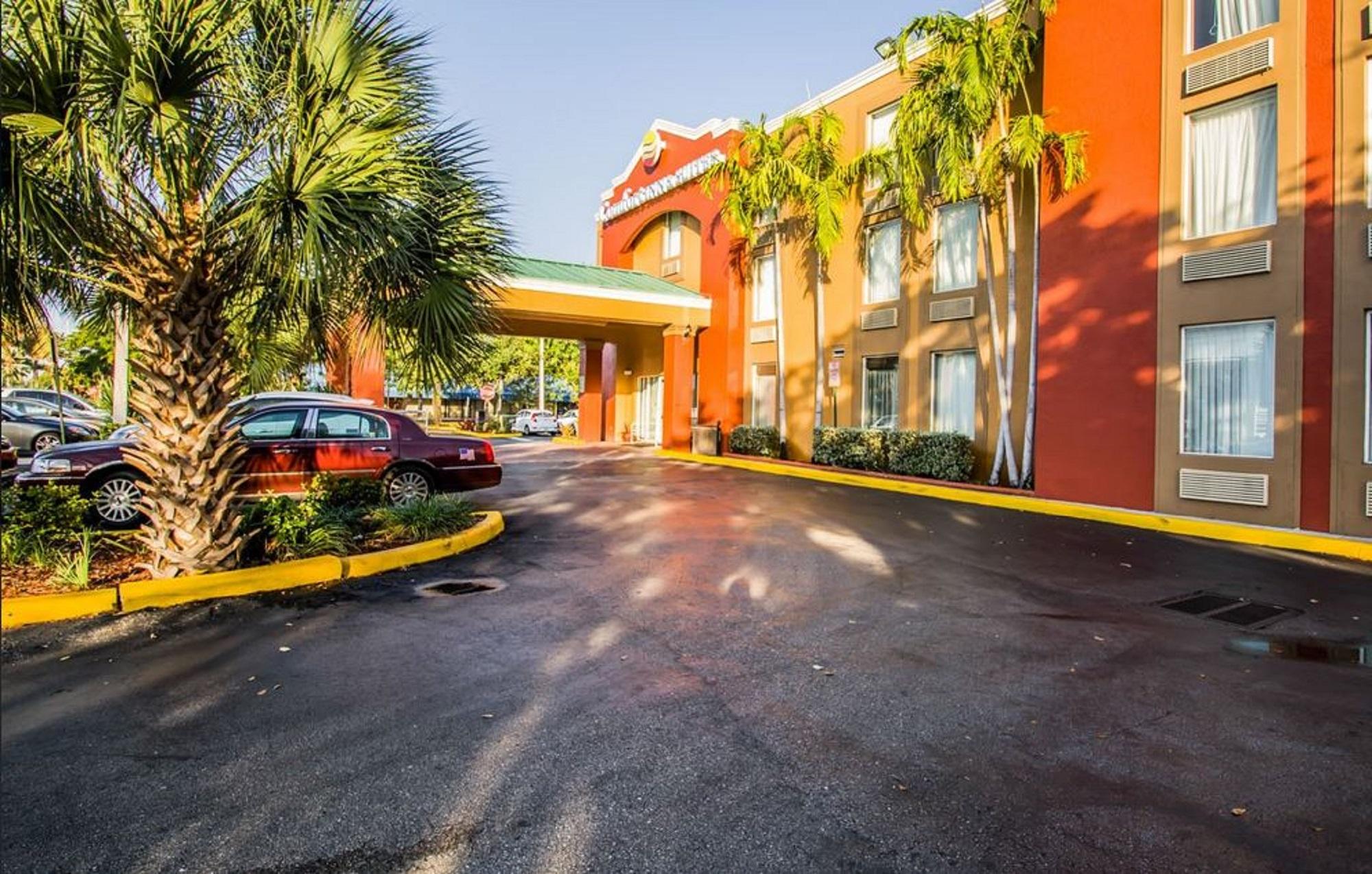 Comfort Inn & Suites Fort Lauderdale West Turnpike Lauderdale Lakes Exteriér fotografie