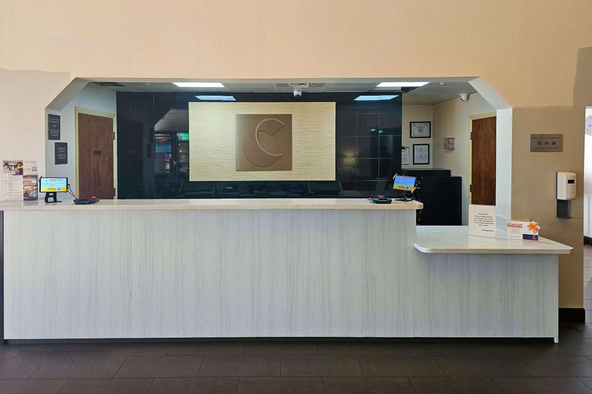 Comfort Inn & Suites Fort Lauderdale West Turnpike Lauderdale Lakes Exteriér fotografie